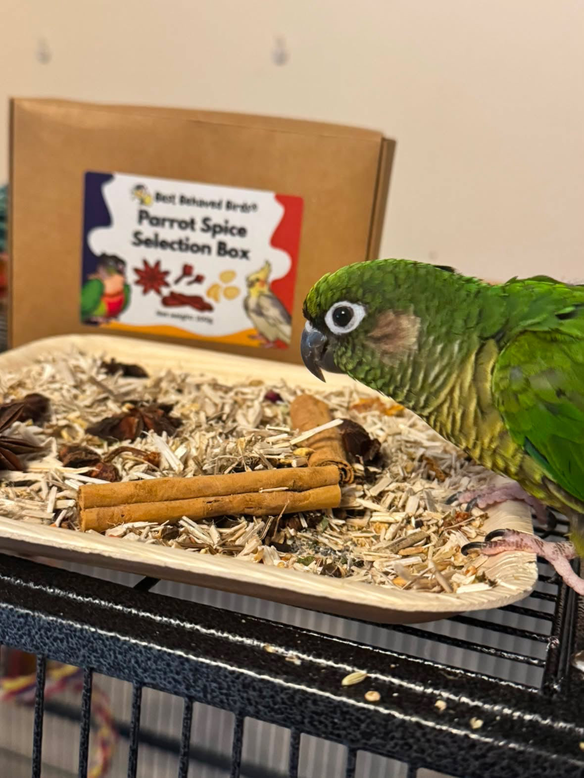 Parrot Spice Selection Box 100g - Best Behaved Birds