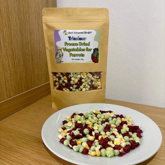 Tricolour Freeze Dried Vegetables for Parrots 75g - Best Behaved Birds