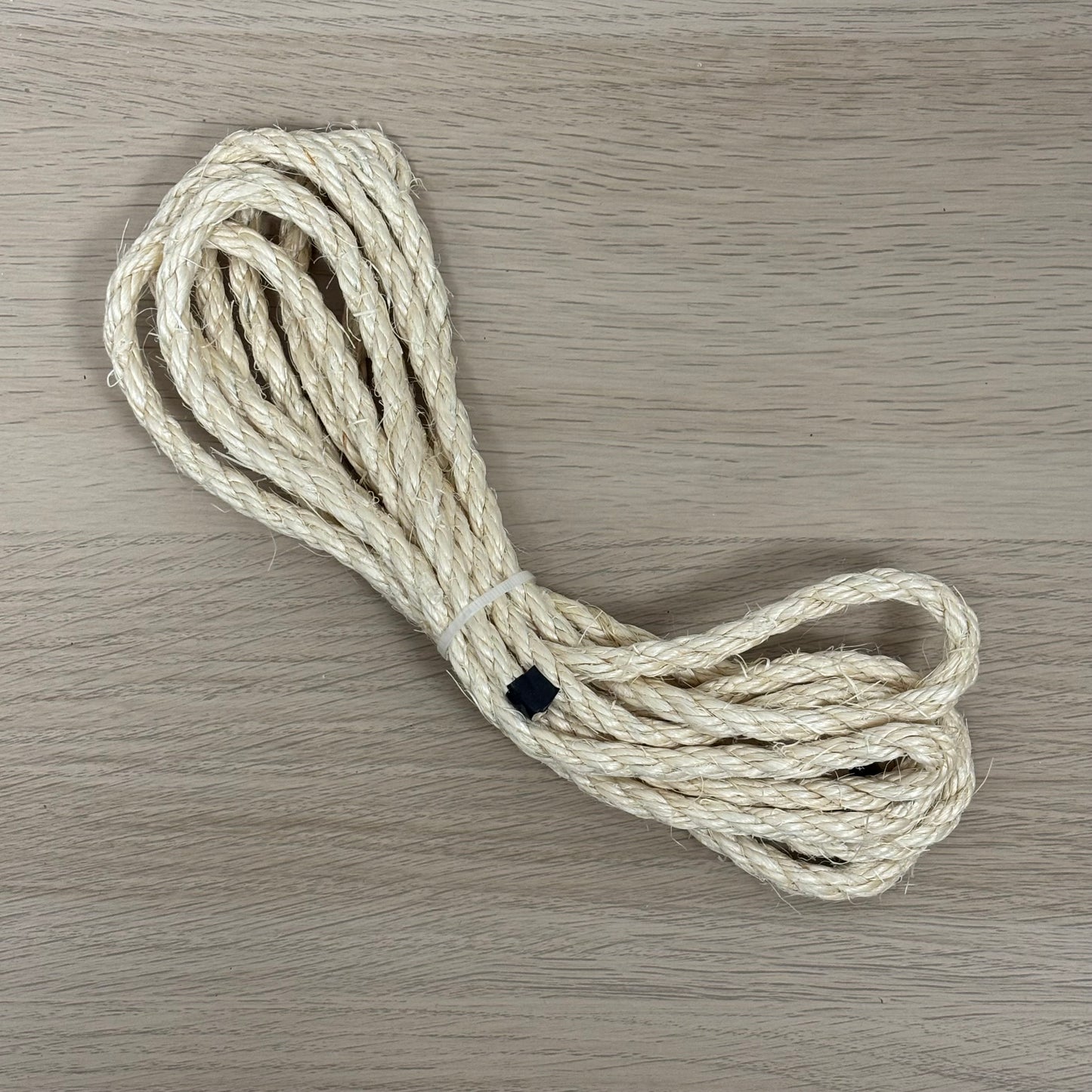 Sisal String Parrot Toy Parts - 10ft/3m - Best Behaved Birds